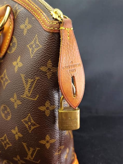 louis vuitton appraiser